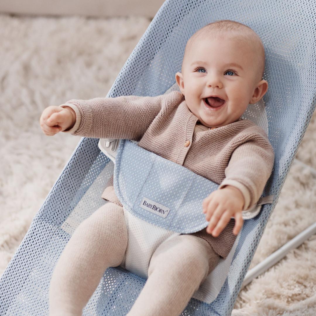 Baby Bouncer with the seat in breathable mesh - BabyBjörn