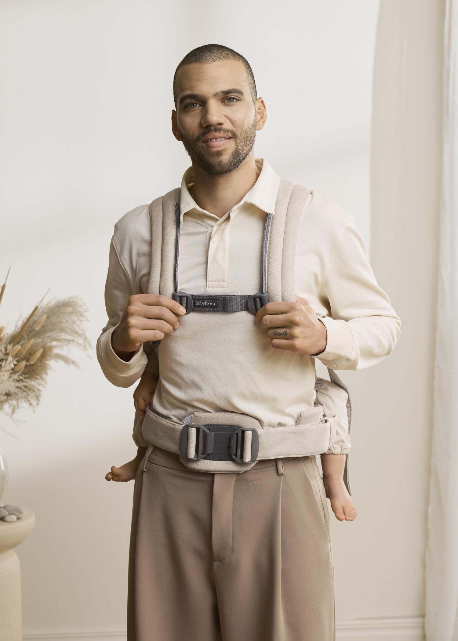 Baby Carrier Harmony in Light Beige Woven Mélange - BabyBjörn