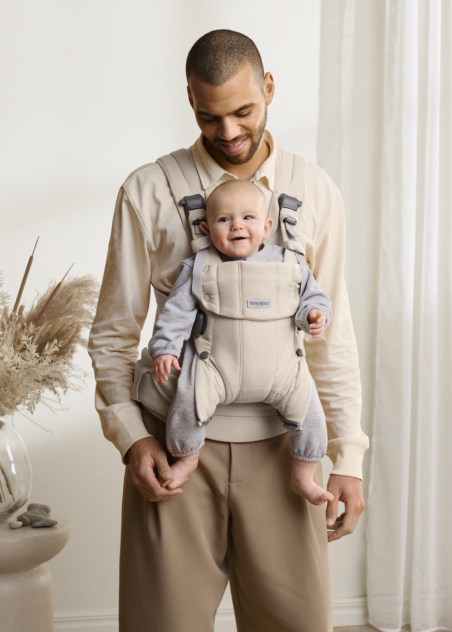 Baby Carrier Harmony in Light Beige Woven Mélange - BabyBjörn