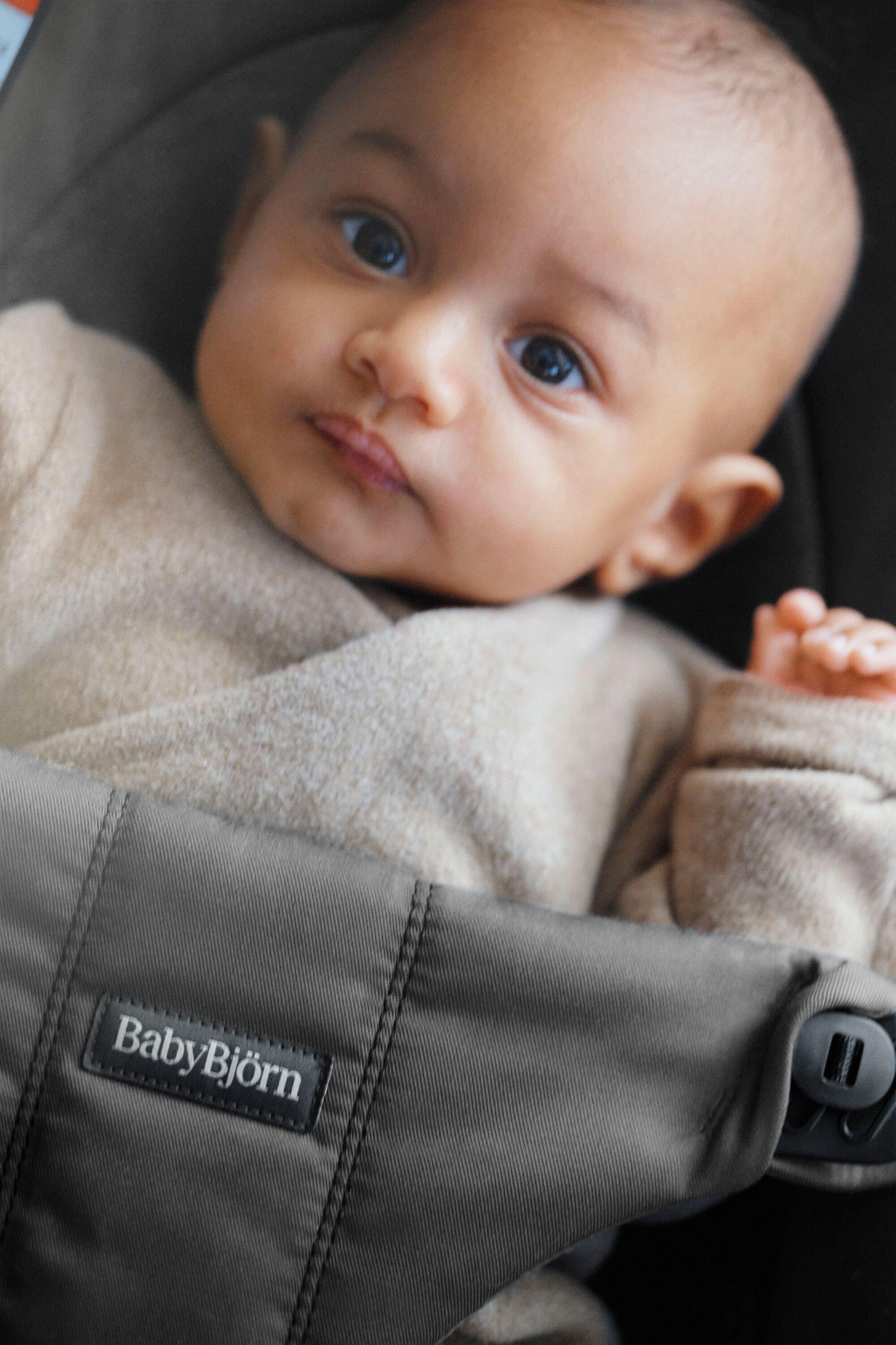 Bouncer Balance Soft in Dark gray Woven/Jersey Tri-Fabric - BabyBjörn